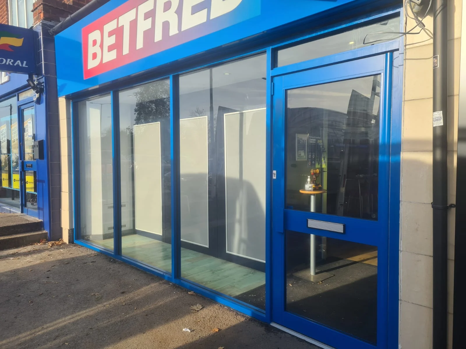 Aluminium Shop Front Newcastle